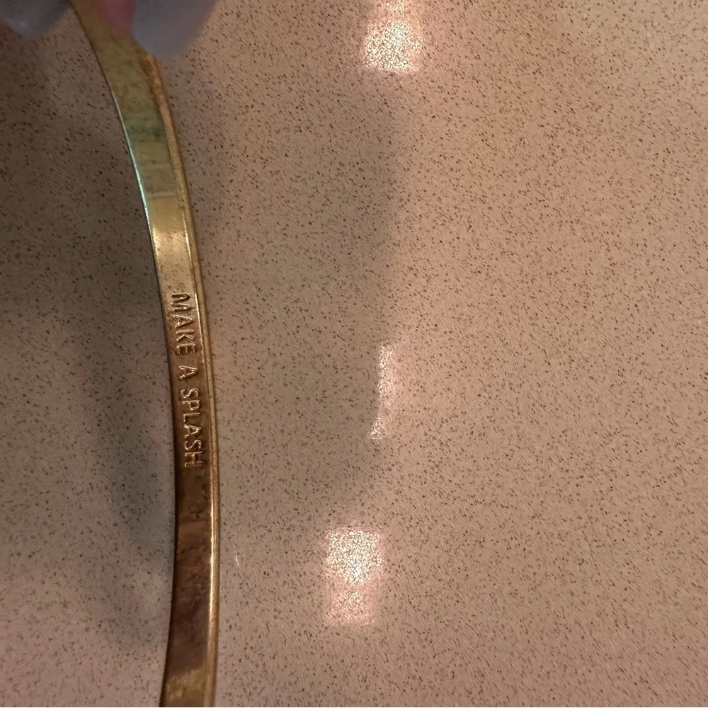 Kate Spade “Make a Splash” Idiom Bangle Bracelet Turquoise Enamel Gold Tone